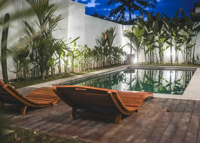 Villa Sunset Rooftop Canggu (Bali)